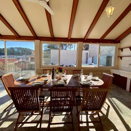 Fjera With A Sea View, Hot Tubs, Terrace, Bbq Villa